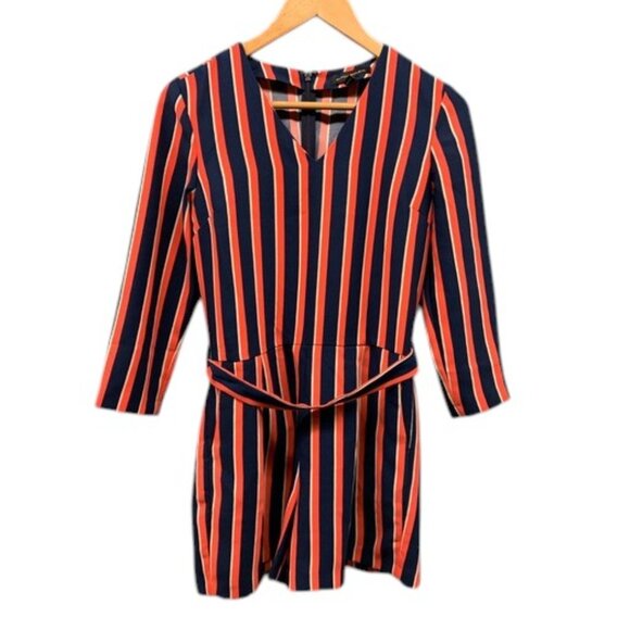 Banana Republic Striped V-Neck Romper Women’s Size 2 Navy Red Belted One Piece - Picture 1 of 14